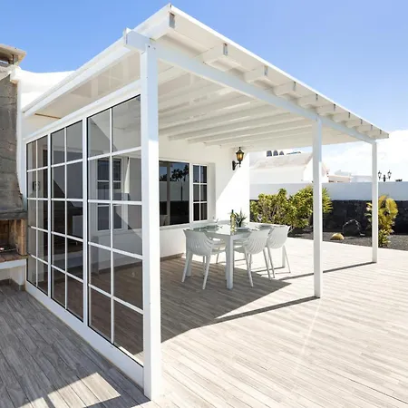 Casa La Graciosa 2a 2 By Escape Willa *