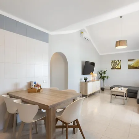 Casa La Graciosa 2a 2 By Escape Willa Puerto del Carmen (Lanzarote)